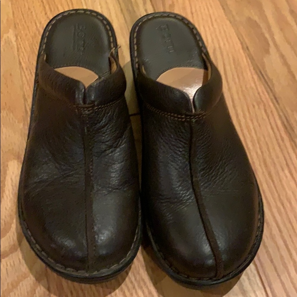 Born clogs